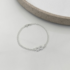 PULSEIRA PRATA 925 SÍMBOLO INFINITO COM ZIRCÔNIAS CRISTAL