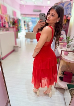 Vestido midi Alice babado vermelho na internet