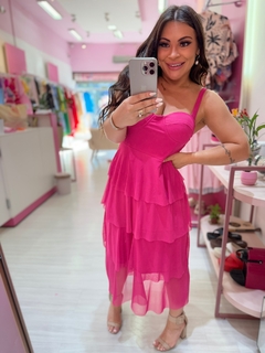 Vestido midi Alice babado na internet