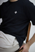 Camiseta Minimalista 2ag Preta, bordada em creme - loja online