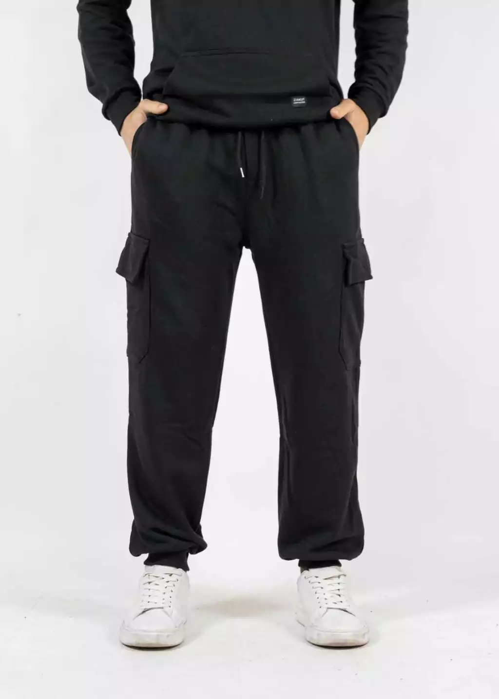 JOGGING CARGO OVERSIZE NEGRO