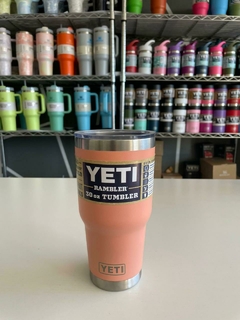 TERMO YETI 30OZ COLOR CREMA sin asa - Variedad de colores