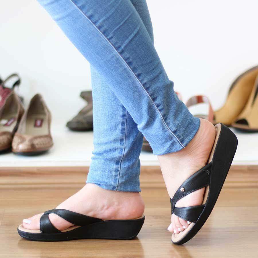 Chinelo Feminino Ajuda Aliviar Dores Nos Pés. Conforto e Estilo, Lind