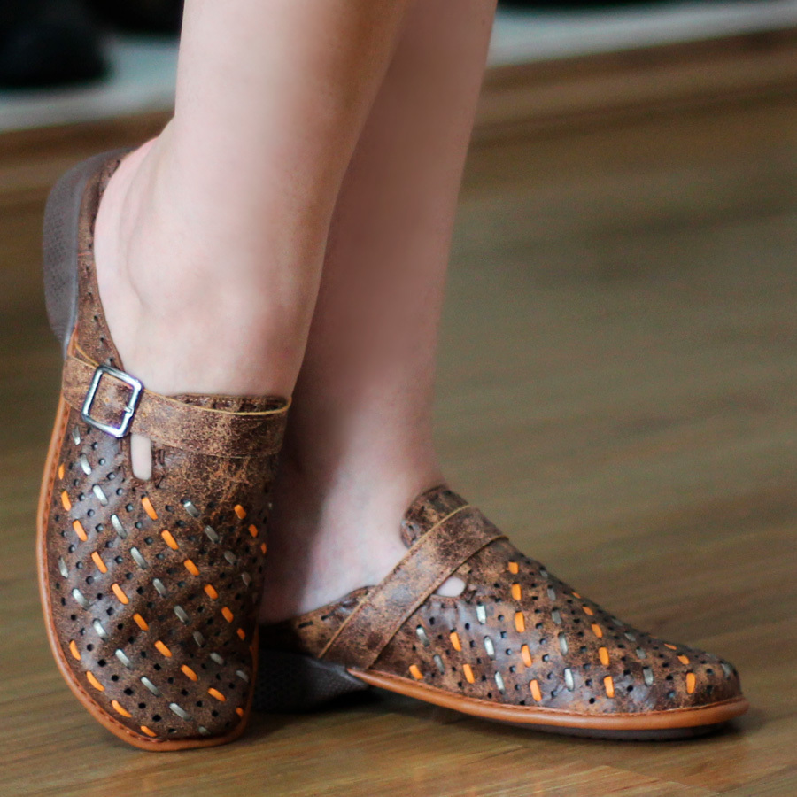 Mule de store couro feminino