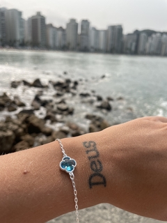 Pulseira Trevo Azul Claro Prata 925 na internet