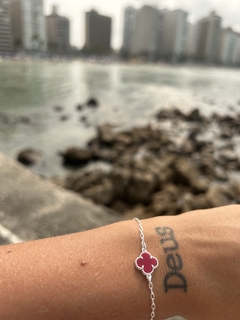 Pulseira Trevo Vermelha Lisa - comprar online