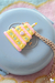 Colar bolo de aniversário - comprar online