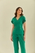 Scrub Feminino Júlia - Verde Escuro - Scrubs e Pijamas cirúrgicos | Moda Scrubs