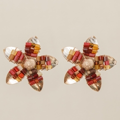 18k gold-plated earring, embroidered with a mix of jablonex stones.