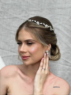 Tiara Petra Prata