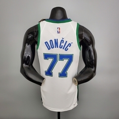 Regata Dallas Mavaricks - #77Doncic - Branco - comprar online