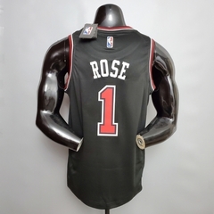 Regata Chicago Bulls - #1Rose - Preto - comprar online