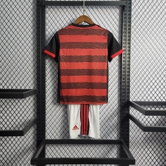 kit flamengo infantil - kit do flamengo infantil adidas - kit infantil do flamengo - kit infantil do flamengo adidas vermelho e preto - kit para crianças do flamengo adidas - kit infantil adidas