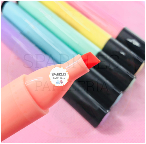 Llegaron! CRAYOLA SUPERTIPS ! 100 lápices hermosos colores 🥰❤️ su punta  cónica permite hacer trazos en diferentes grosores ideales para…