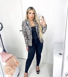 Blazer manga longa casual animal print onça oncinha na internet