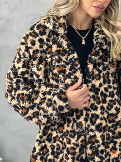 Casaco teddy camisão botões onça oncinha animal print - loja online