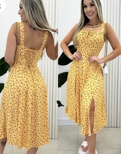 Vestido corset maxi midi com fenda amarelo rosas vermelhas