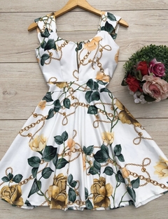 Vestido boneca rodado com zíper flores folhas e correntes