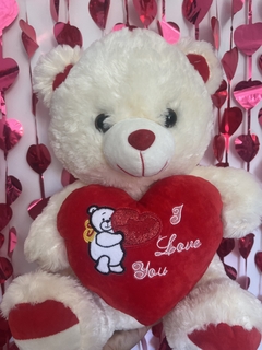 Urso de Pelucia Coração 40 cm I Love You