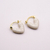 ARETES CORAZÓN BLANCO