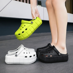 Sandália Feminina Estilo Crocs Plataforma Confortável - Viva Gata