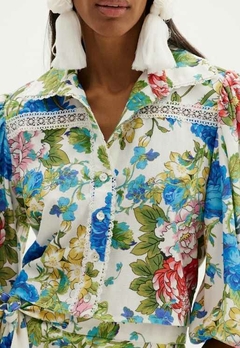 CAMISA CROPPED ESTAMPADA AMARANTE - comprar online