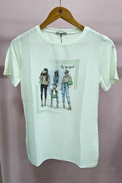 T-SHIRT CREPE ESTAMPA THE MOMENT VISCOLYCRA - Katia Rosa