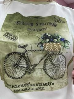 T-SHIRT CREPE ESTAMPA BENTLEY S BICYCLES VISCOLYCRA - comprar online