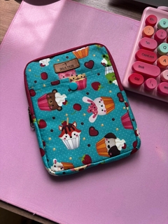 Kindle Cover with Zipper - Cupcakes - buy online