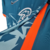 Camisa Chelsea Treino 22/23 - Torcedor Nike Masculina - Azul com detalhes em laranja e preto