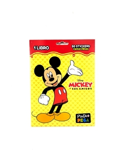 SOBRE PINTO Y PEGO MICKEY Y SUS AMIGOS