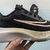 Imagem do Tênis Nike Air Zoom Fly 5 - Preta com detalhes em dourado e branco