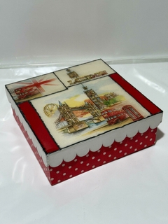 Caja decorativa 20X20X7