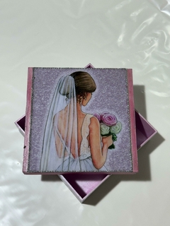 Caja decorativa Novia 20X20X7 - comprar online