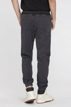 Calça Jogger Sarja Cargo - Sun Place - comprar online