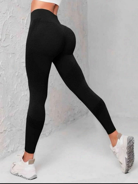 Calça Feminina Zara em Couro