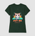 camiseta feminina verde com estampa de um gato fofo, segurando um arco-íris e a frase "PET ME IF YOU CAN".