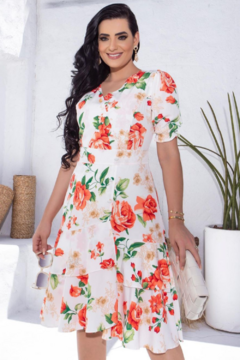 Vestido Floral no Tecido Crepe - comprar online