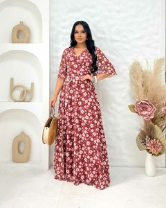 Imagem do Vestido Longo Tule Floral Elegante