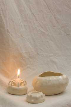 Conjunto Castiçais e Vaso em Cerâmica Artesanal