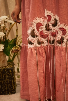 Vestido Longo Linho Natural, Alçinha, Bordado Floral Feito à Mão na internet