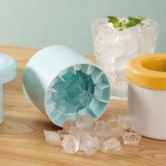 Mini Molde De Cubo de gelo Forma Silicone Ice Magic Cube na internet