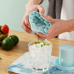 Mini Molde De Cubo de gelo Forma Silicone Ice Magic Cube