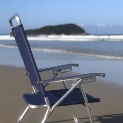 Cadeira de Praia King Reclinável em Alumínio Reforçado, suporta até 140kg, na cor Marinho. - Opus Sports oferece frete grátis para compras acima de R$ 1000,00 Sul e Suldeste