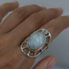 Anillo Lattice con Piedra de Luna