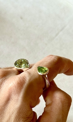 Anillo Encounter con peridoto y prasiolita - comprar en línea