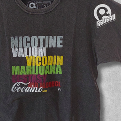 Camiseta Nicotine Queens