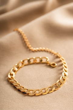 PULSEIRA GOLD CURB