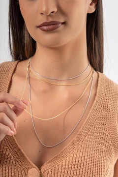 CHOKER FILETES CRAVEJADOS