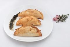 Docena de empanadas de pollo - frizadas -